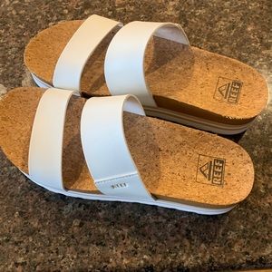 Reef Cushion Vista HI White Size 8